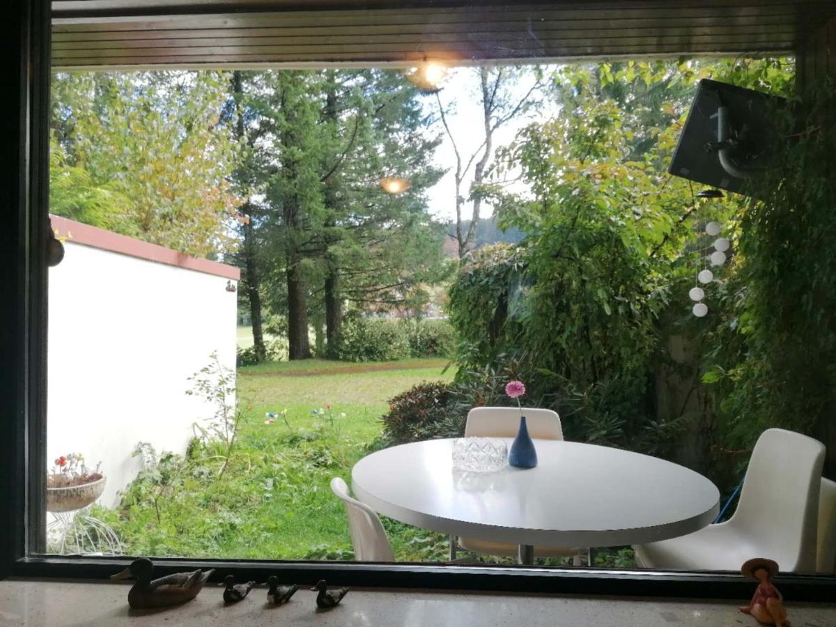 Ferienwohnung Schoene Wohnung 2D-Gebaeude Mit Mini-Garten Schönwalde Exteriör bild